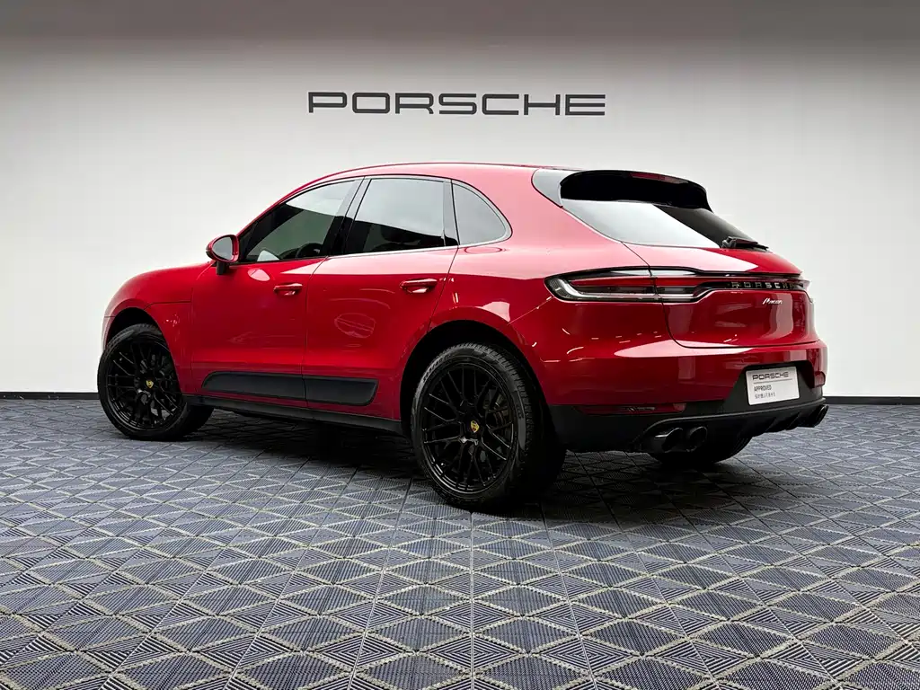 Porsche Macan 2020 — фото 8