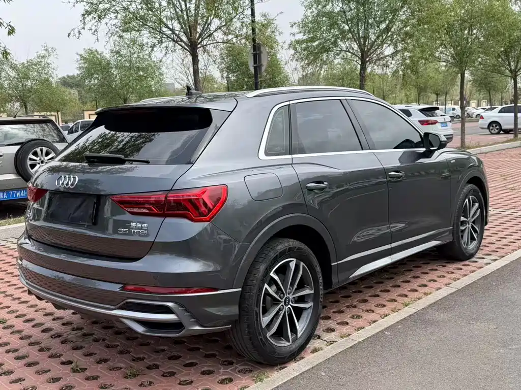 Audi Q3 2022 — фото 6