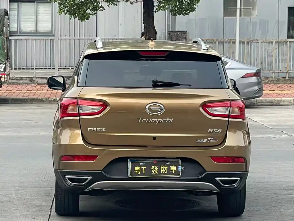 GAC Motor Trumpchi GS4 2016 — фото 8