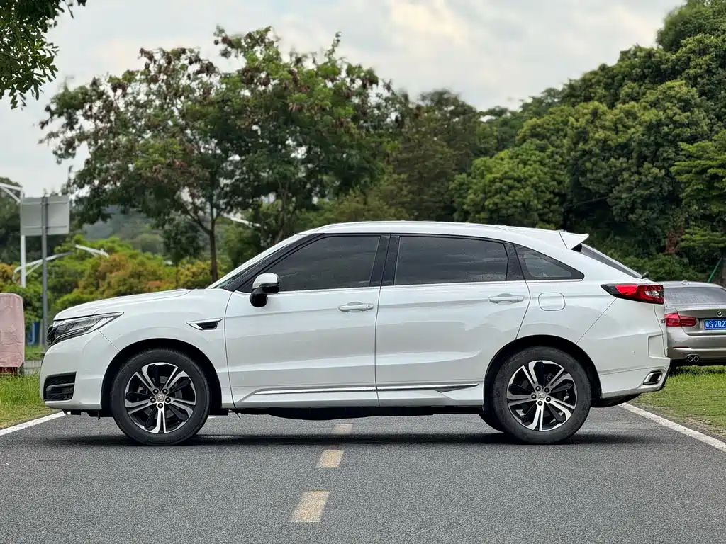 Honda UR-V 2019 — фото 8