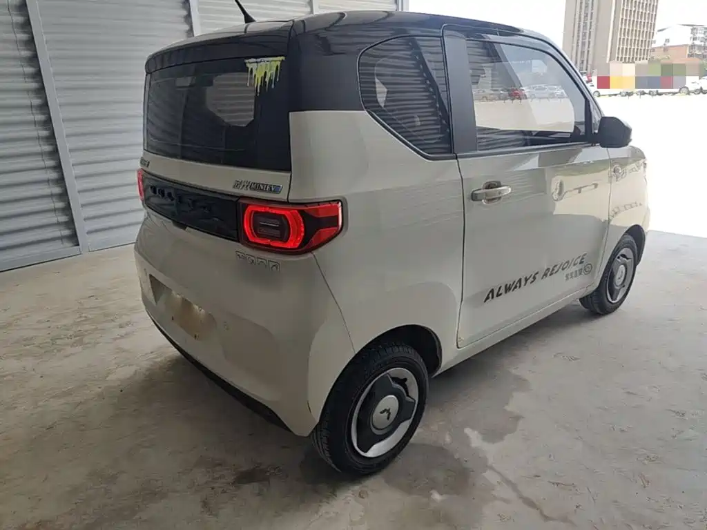 Wuling MINIEV 2023