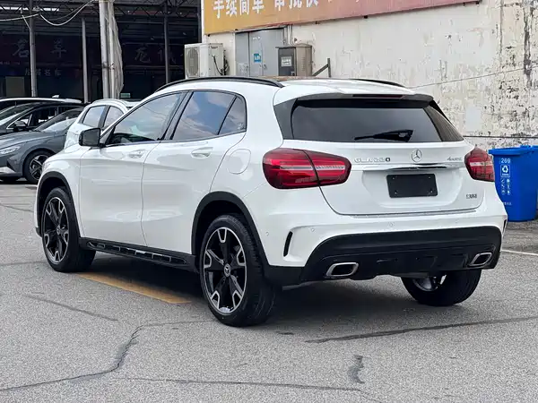 Mercedes-Benz GLA 2019