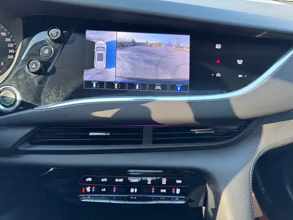 Buick Enclave 2022