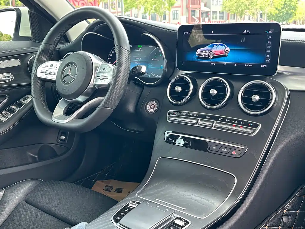 Mercedes-Benz C-Class 2020 — фото 13