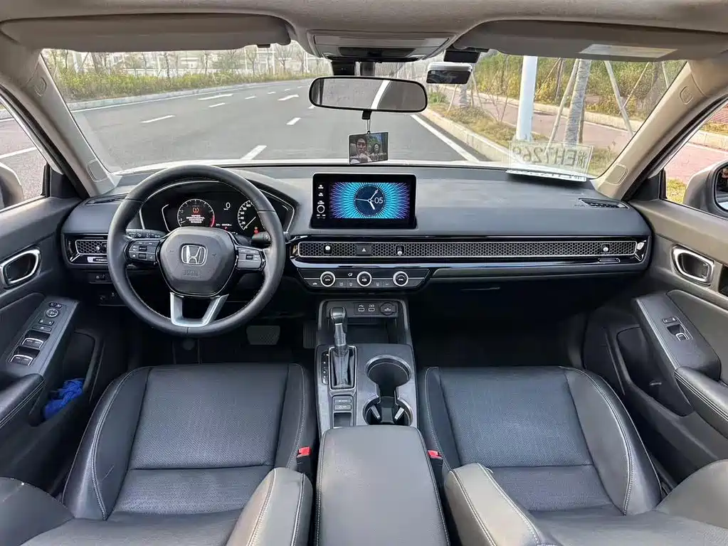 Honda Civic 2021 — фото 11