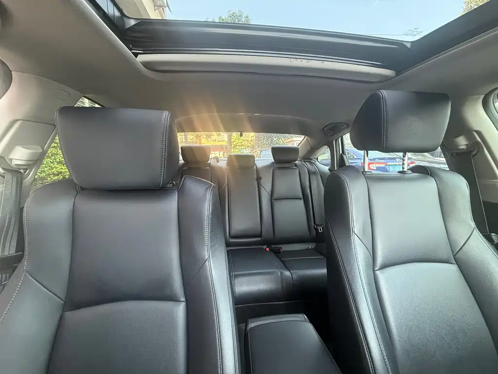 Honda Accord 2021 — фото 11