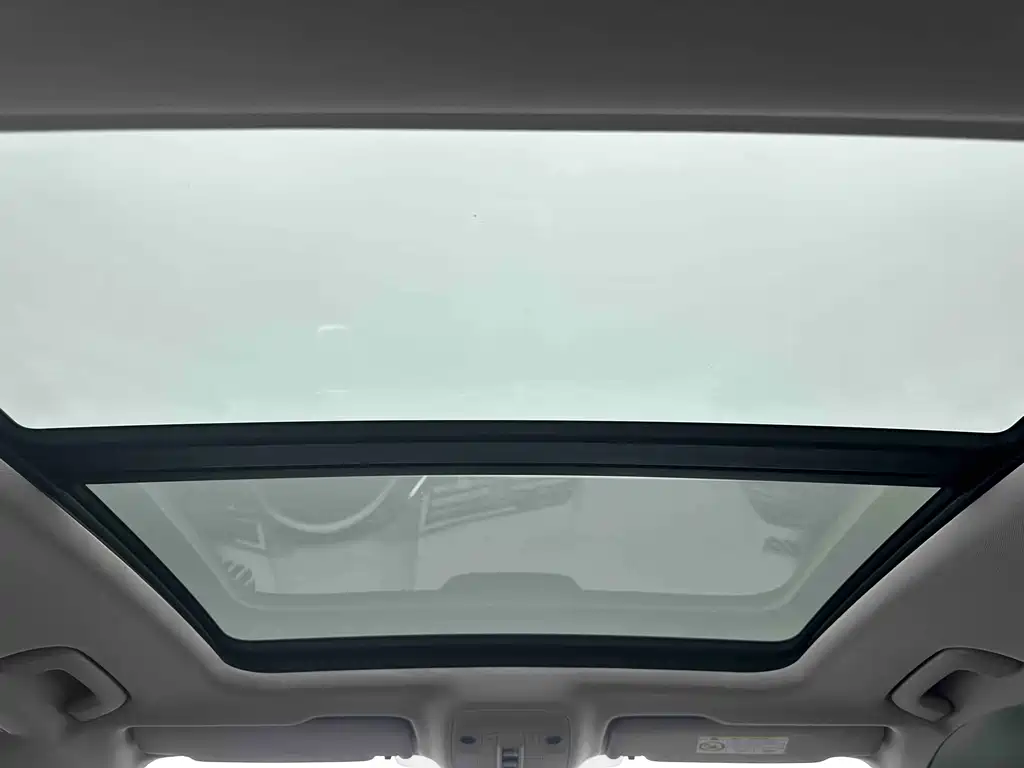 Audi Q3 2021 — фото 14