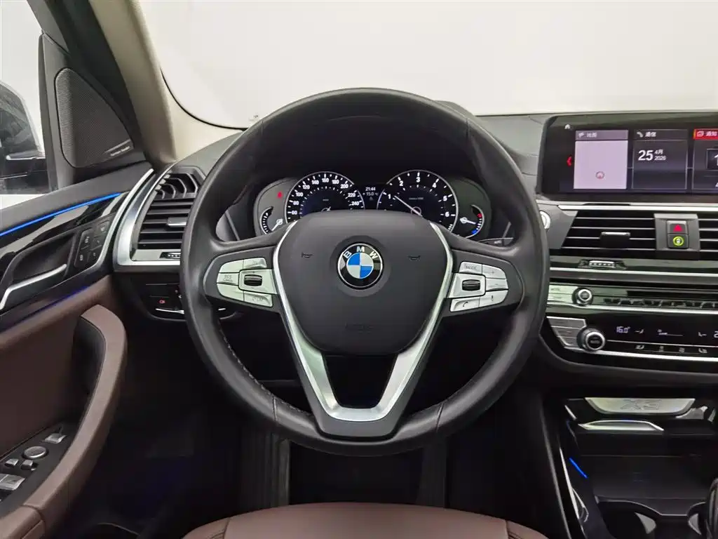 BMW X3 2019 — фото 11