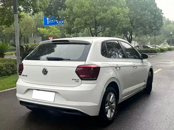 Volkswagen Polo 2021