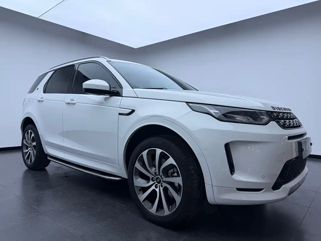 Land Rover Discovery Sport 2021