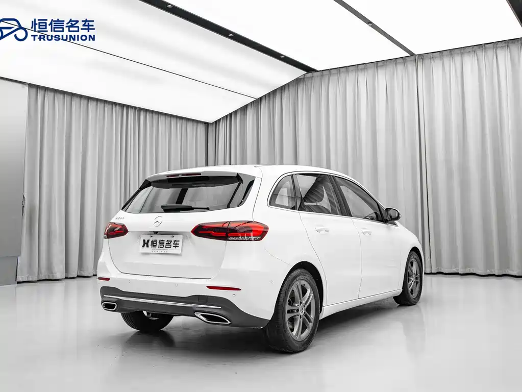 Mercedes-Benz B-Class 2020 — фото 4