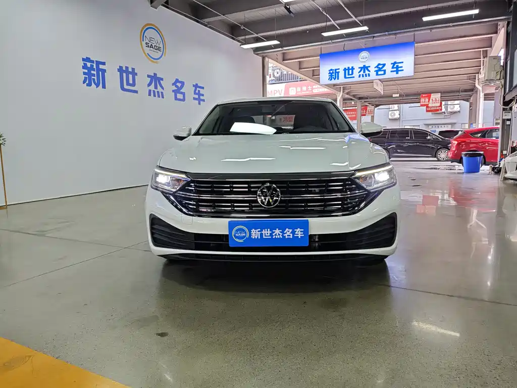 Volkswagen Sagitar 2024