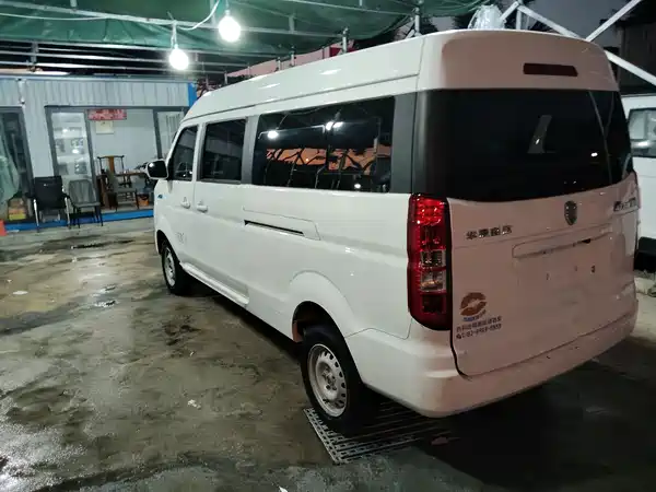 Jinbei New Hiace EV 2023