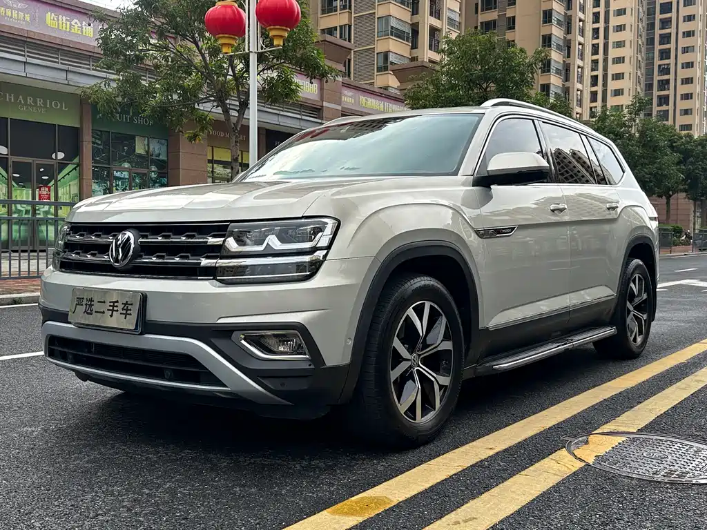 Volkswagen Teramont 2017 — фото 1
