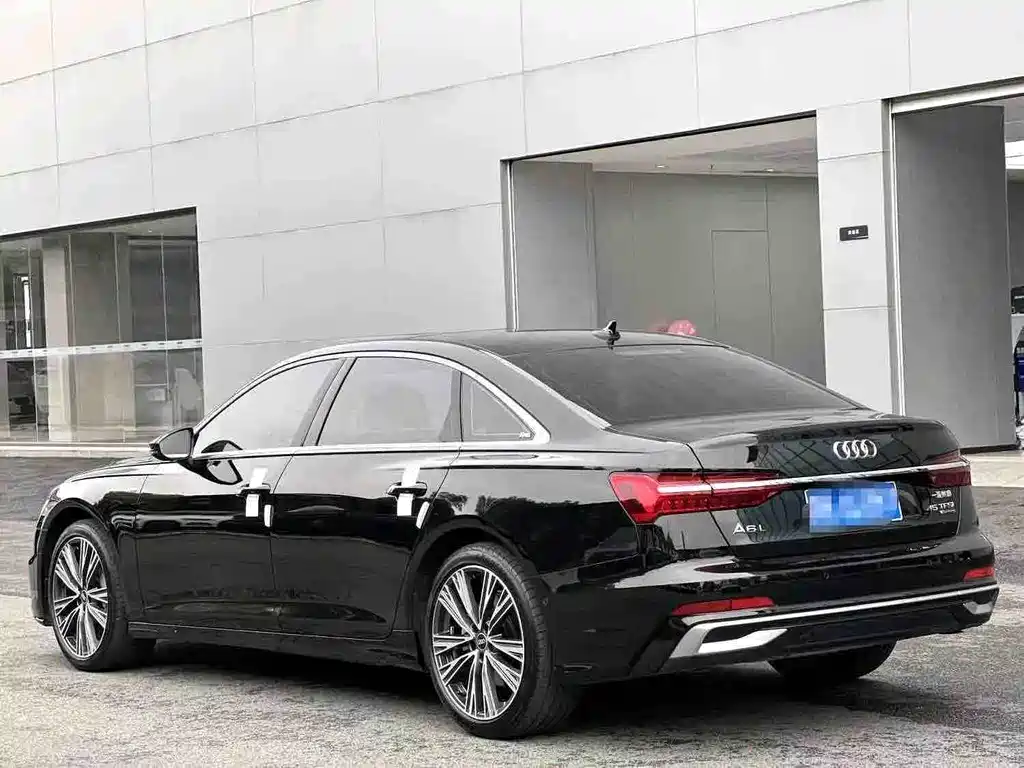 Audi A6L 2023