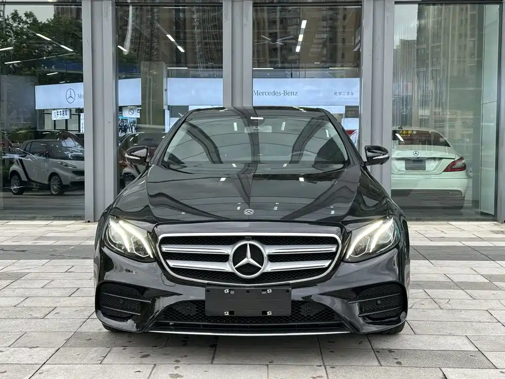 Mercedes-Benz E-Class 2019 — фото 1