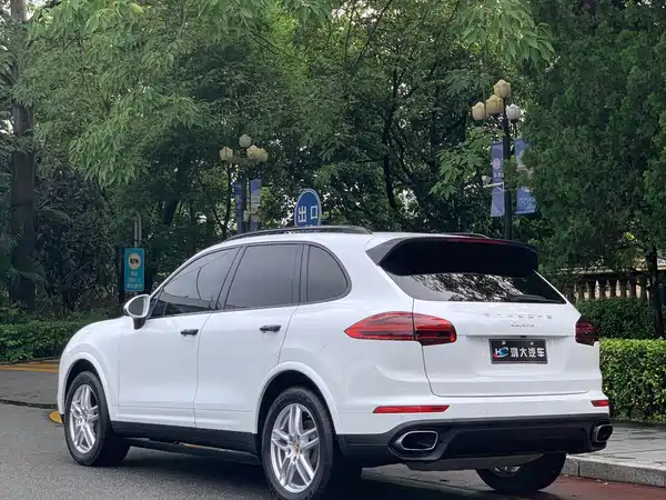 Porsche Cayenne 2017