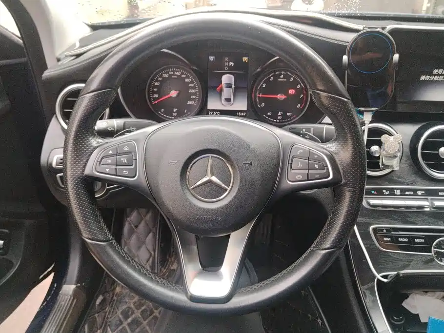 Mercedes-Benz C-Class 2018 — фото 15