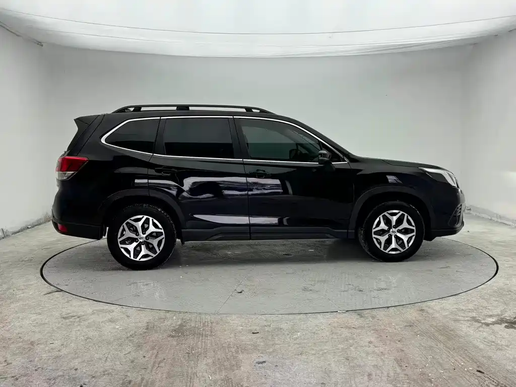 Subaru Forester 2022