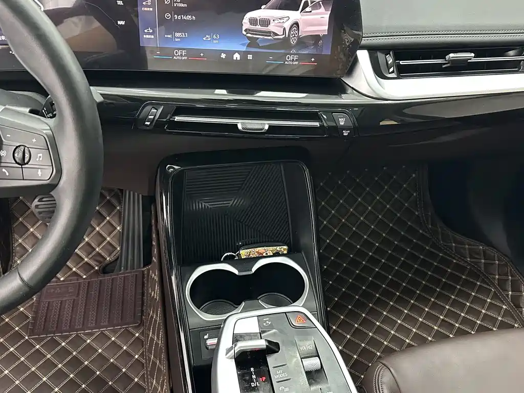 BMW X1 2023 — фото 14