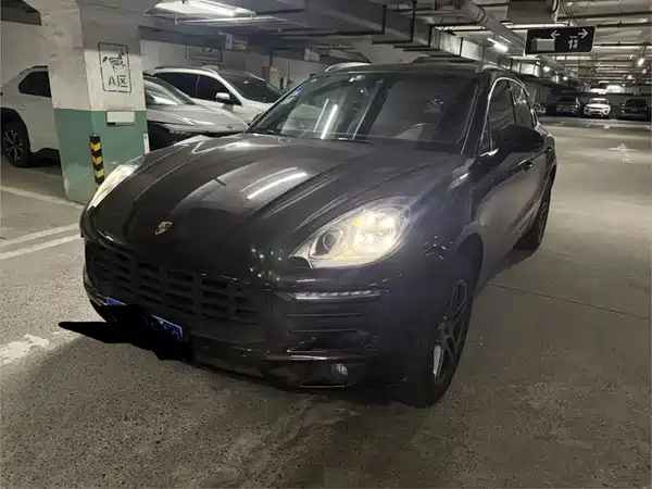 Porsche Macan 2017