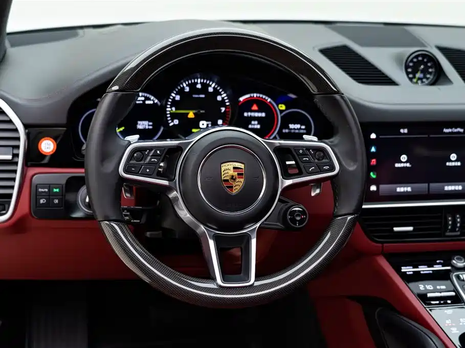 Porsche Cayenne Hybrid 2022 — фото 15