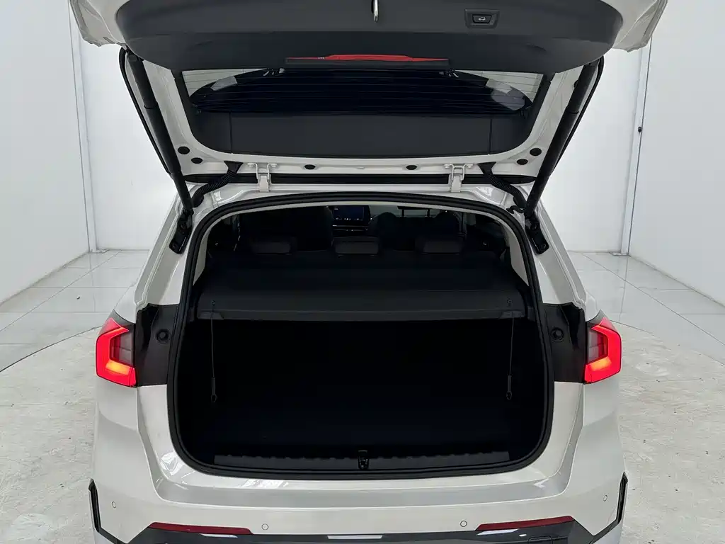 BMW X1 2023 — фото 16