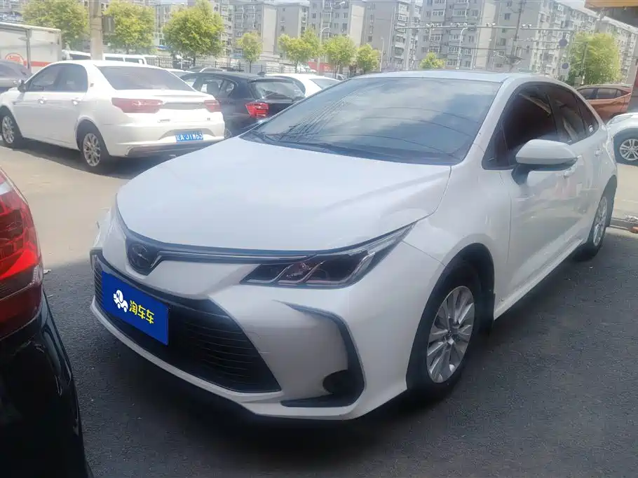 Toyota Corolla 2020 — фото 2
