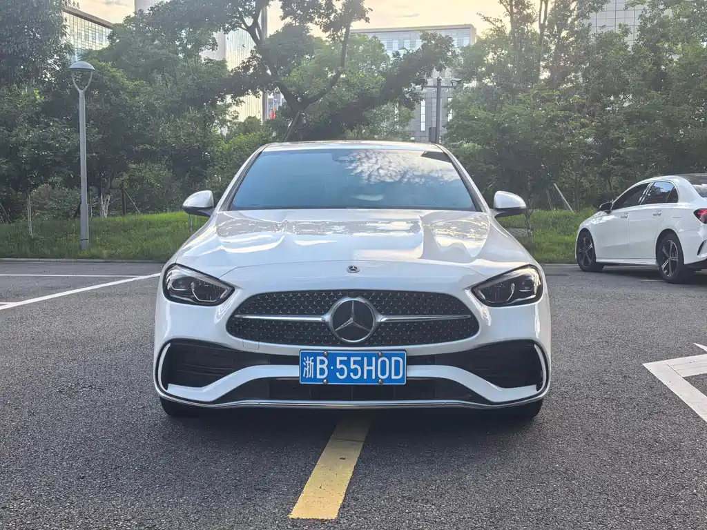 Mercedes-Benz C-Class 2022