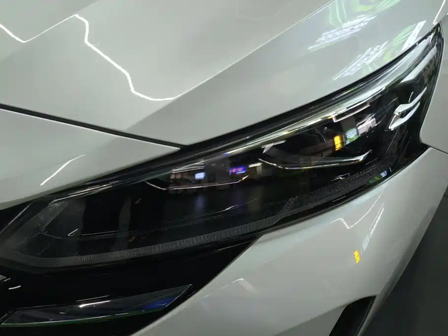 Nissan Teana 2025
