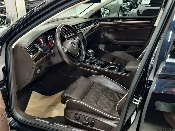 Volkswagen Phideon 2018