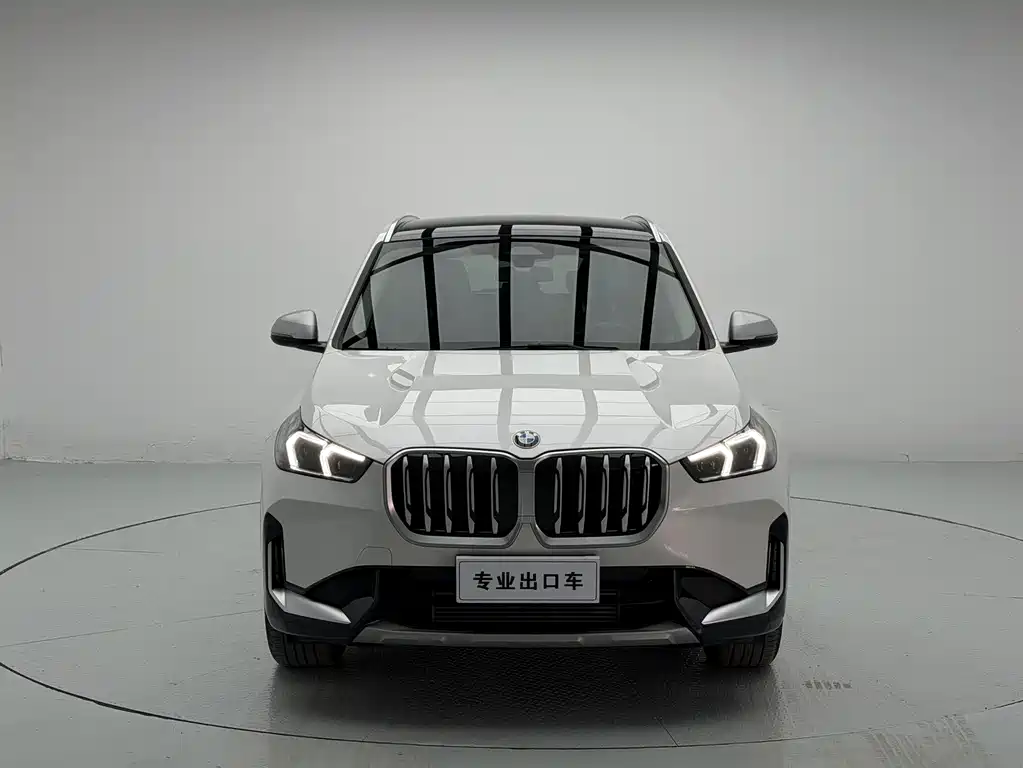 BMW X1 2023 — фото 3