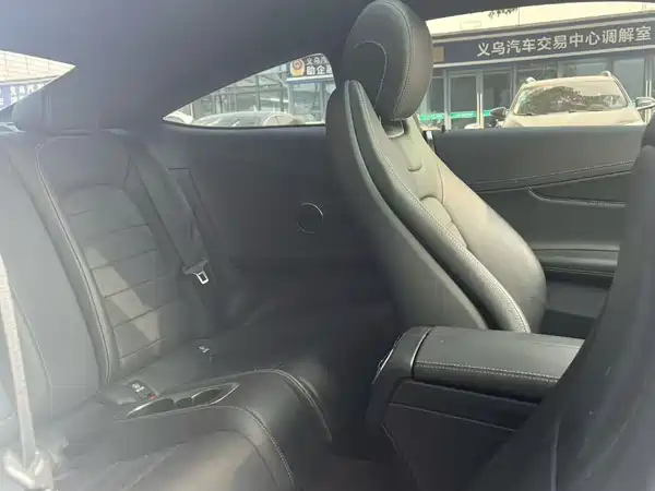 Mercedes-Benz C-Class 2020