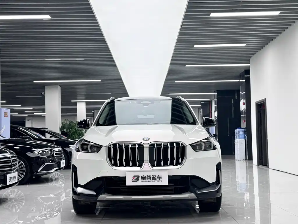 BMW X1 2023 — фото 2