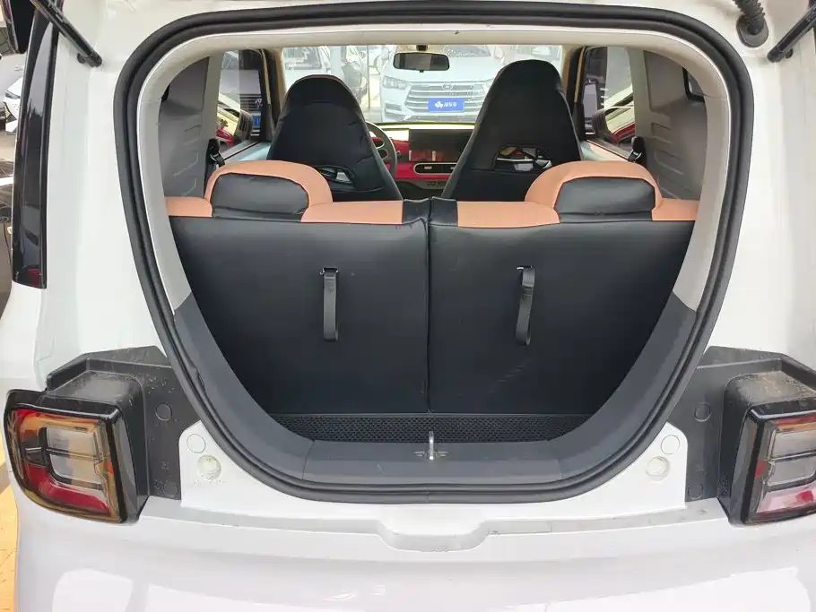 Geely Galaxy Panda 2025