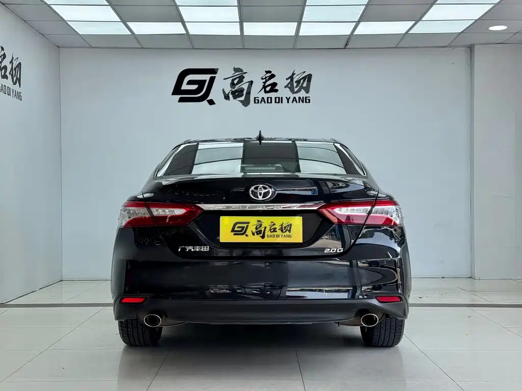 Toyota Camry 2023 — фото 27