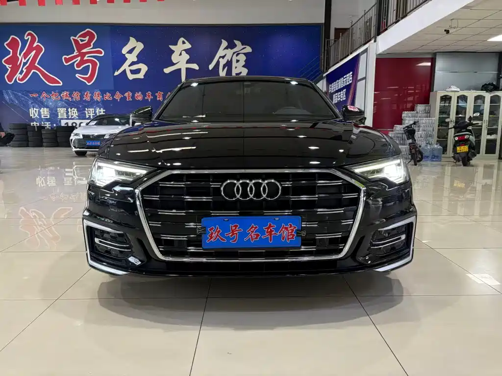 Audi A6L 2022