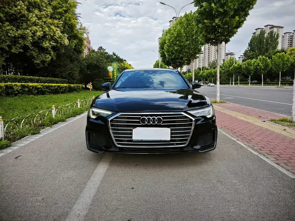 Audi A6L 2019 — фото 2