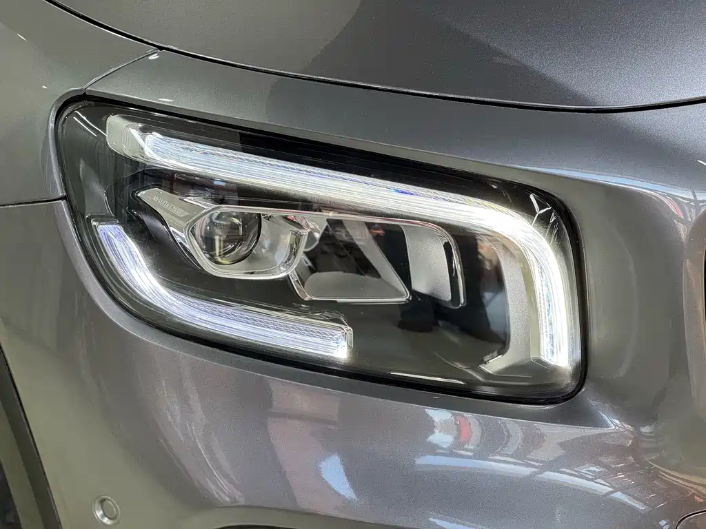 Mercedes-Benz GLB 2020 — фото 25