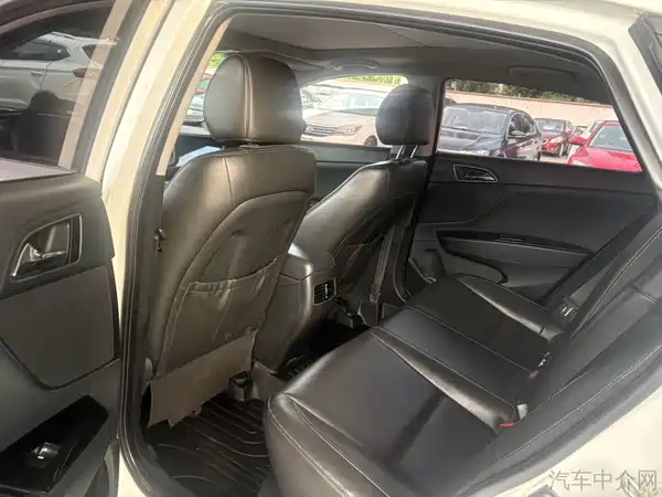Hyundai Mistra 2016