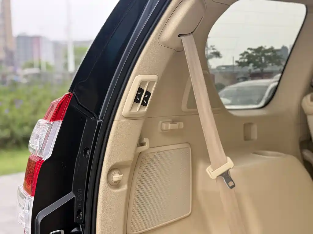 Toyota Prado 2016 — фото 21