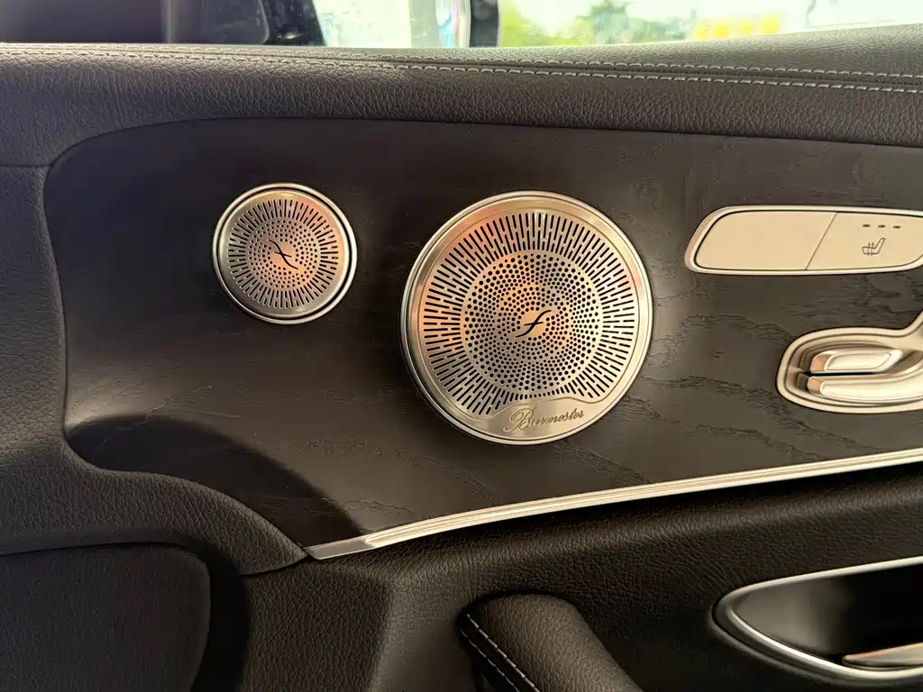 Mercedes-Benz E-Class 2021 — фото 15