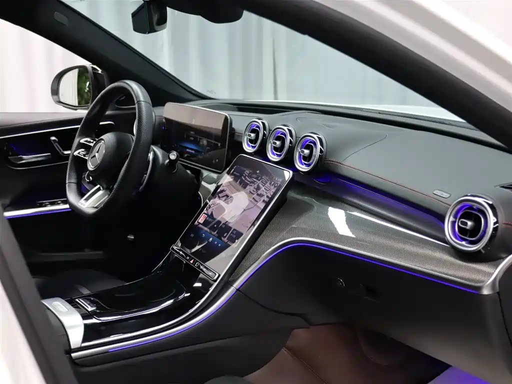 Mercedes-Benz C-Class AMG 2024 — фото 18