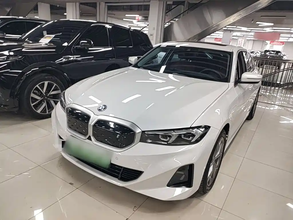 BMW i3 2024 — фото 1