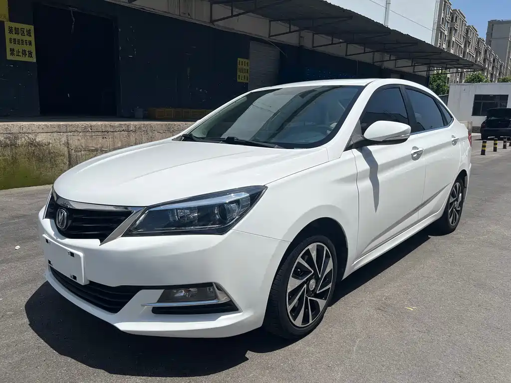 Changan V7 2015 — фото 1