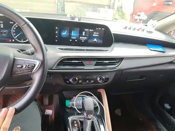 Buick GL6 2022