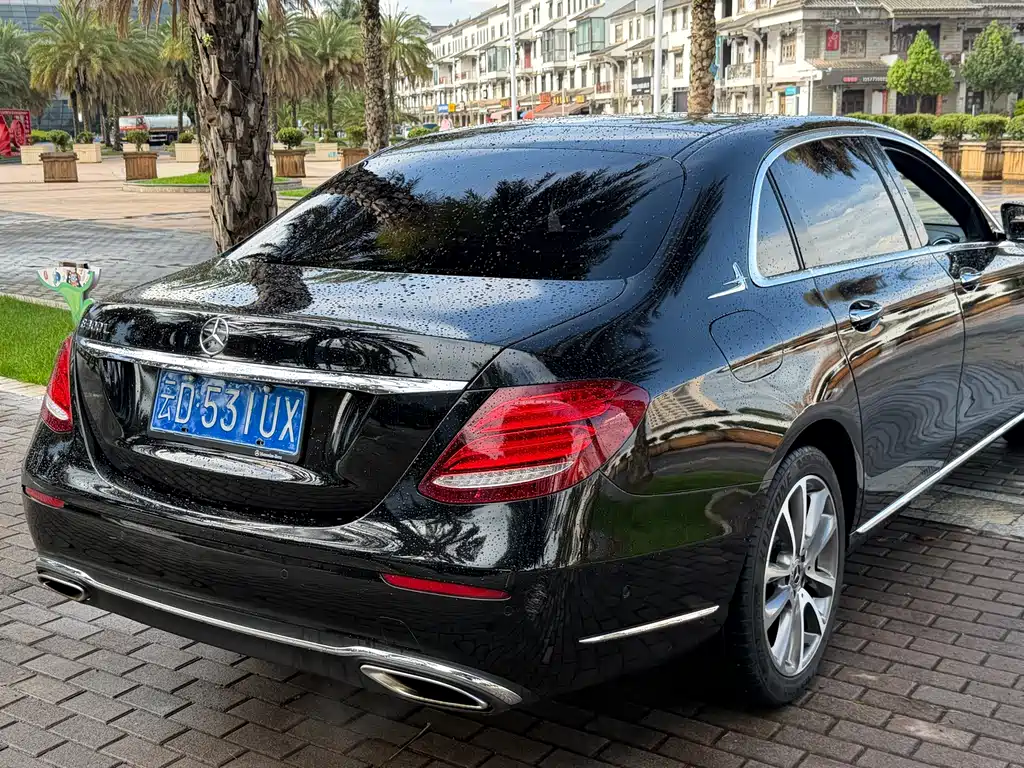 Mercedes-Benz E-Class 2017