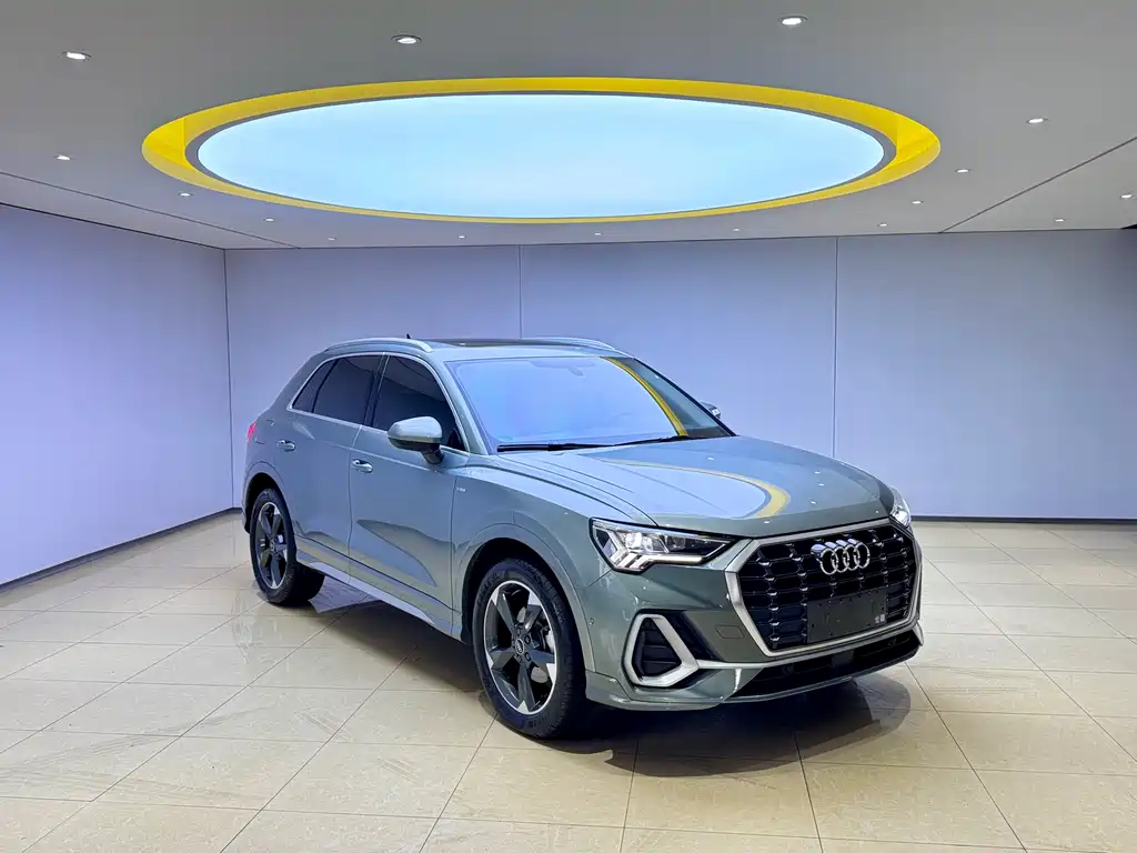 Audi Q3 2023 — фото 3