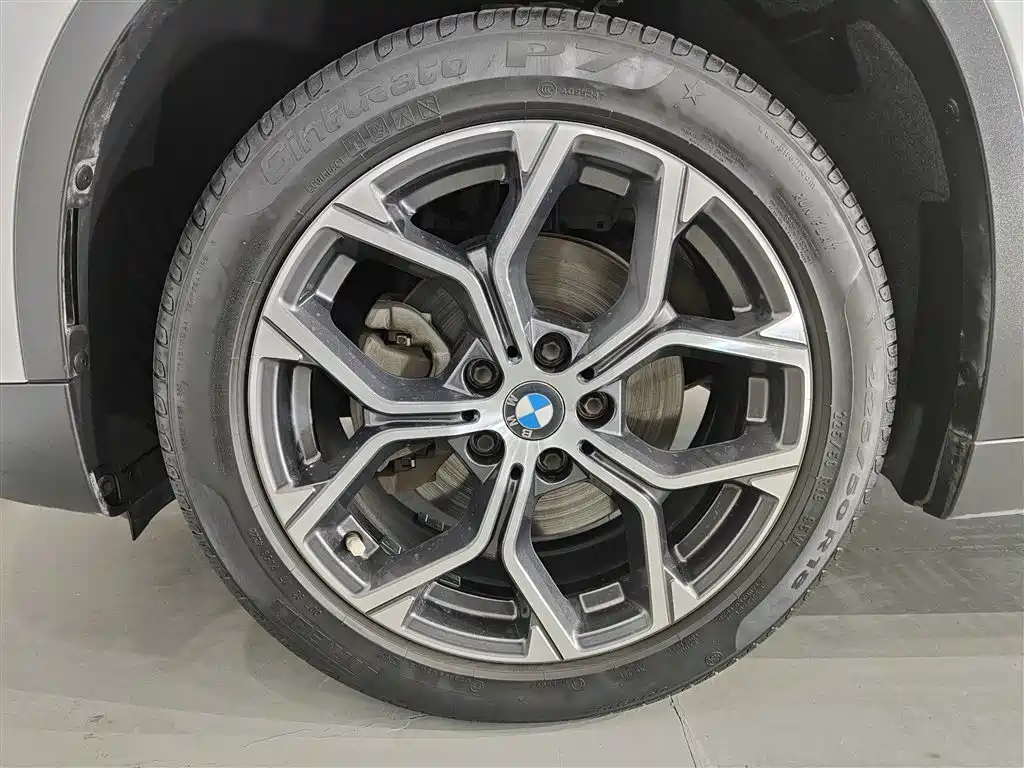 BMW X1 2019 — фото 15