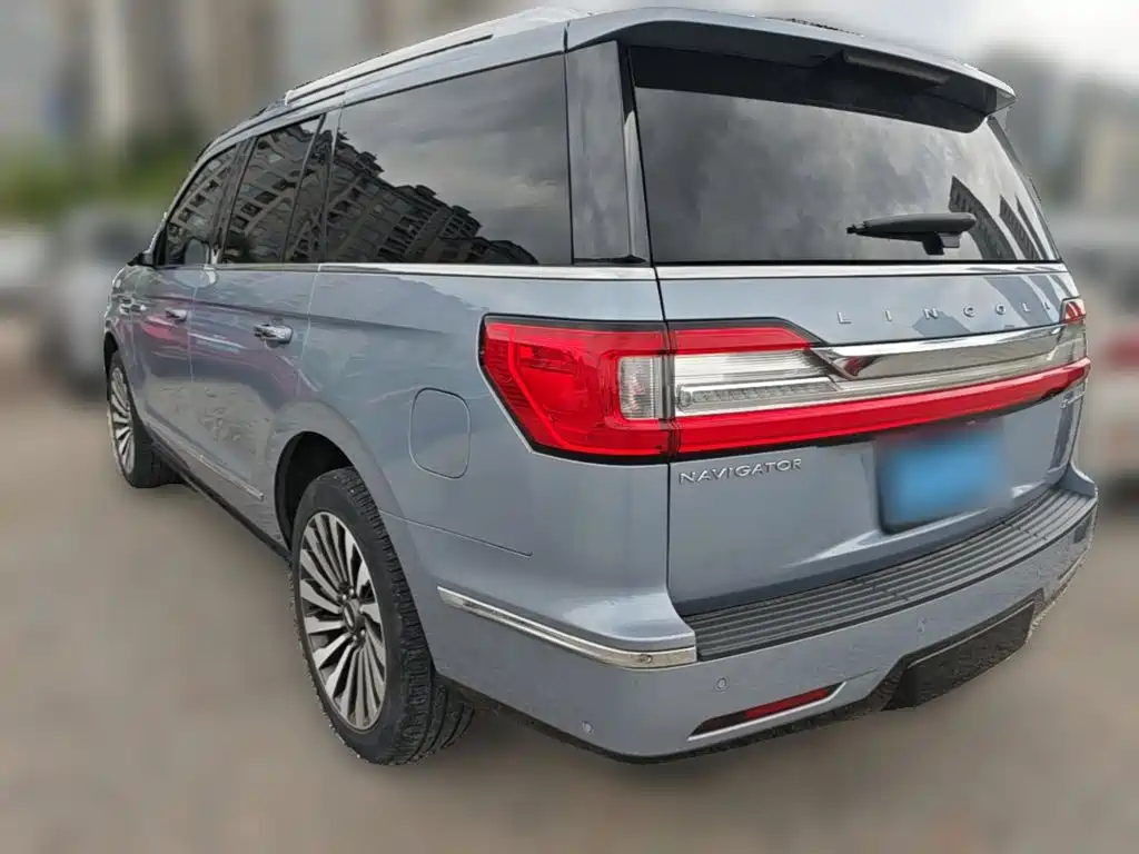 Lincoln Navigator 2019 — фото 9